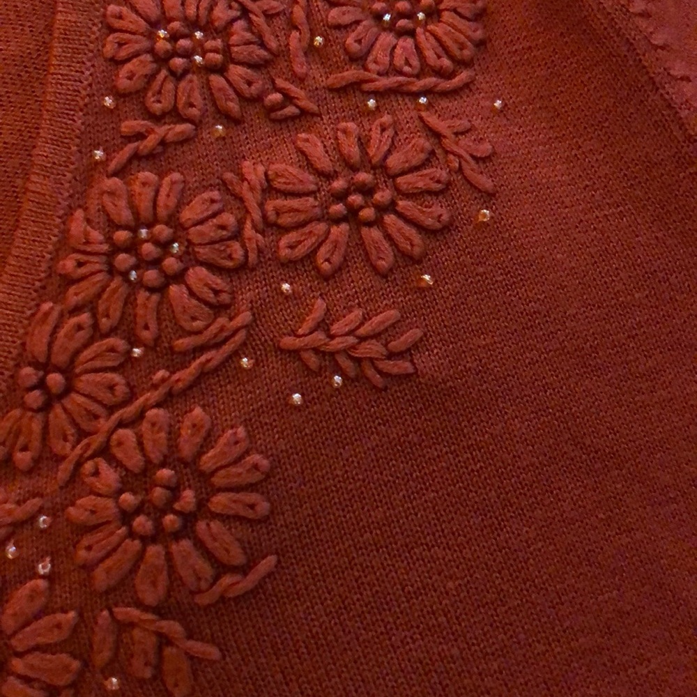 Sweater - Picture 3 of 3